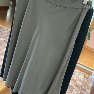 Pure silk Calvin Klein green skirt